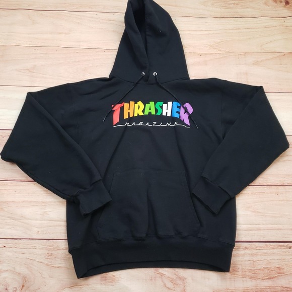 Thrasher Magazine Hoodie Mens Small Black Rainbow Logo Skate Mag Graphic Fleece - Picture 1 of 9